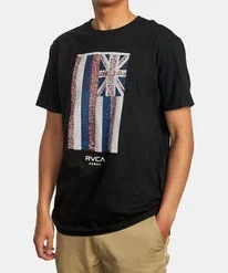RVCA Hawaii Defer Flag Tee Men's Apparel