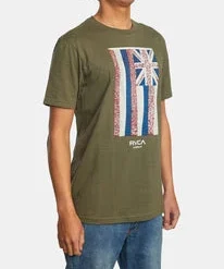 RVCA Hawaii Defer Flag Tee Men's Apparel