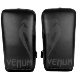 Training Pads And Heavy Bags Venum Giant Kick Pads - Black/Ice (Pair)
