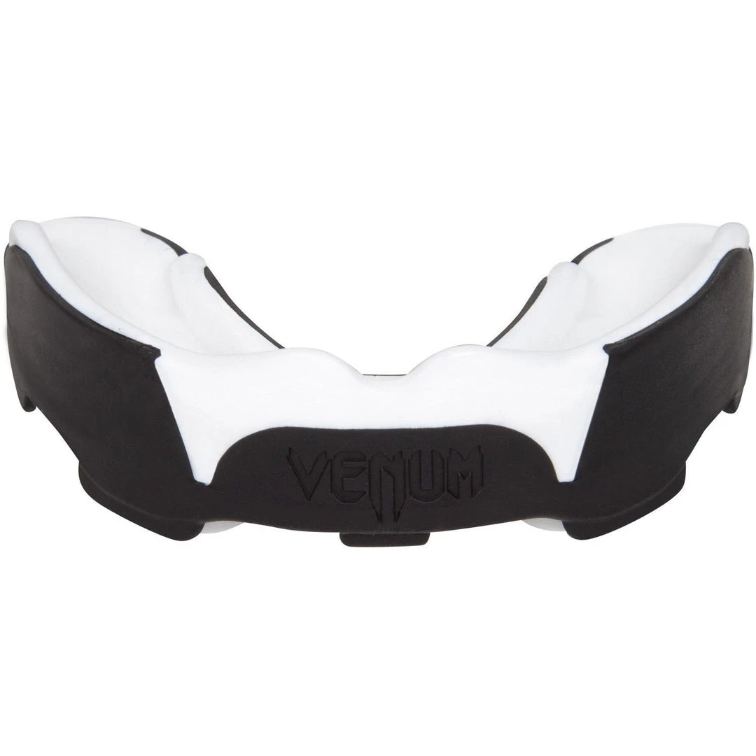 Protective Gear Venum Predator Mouthguard