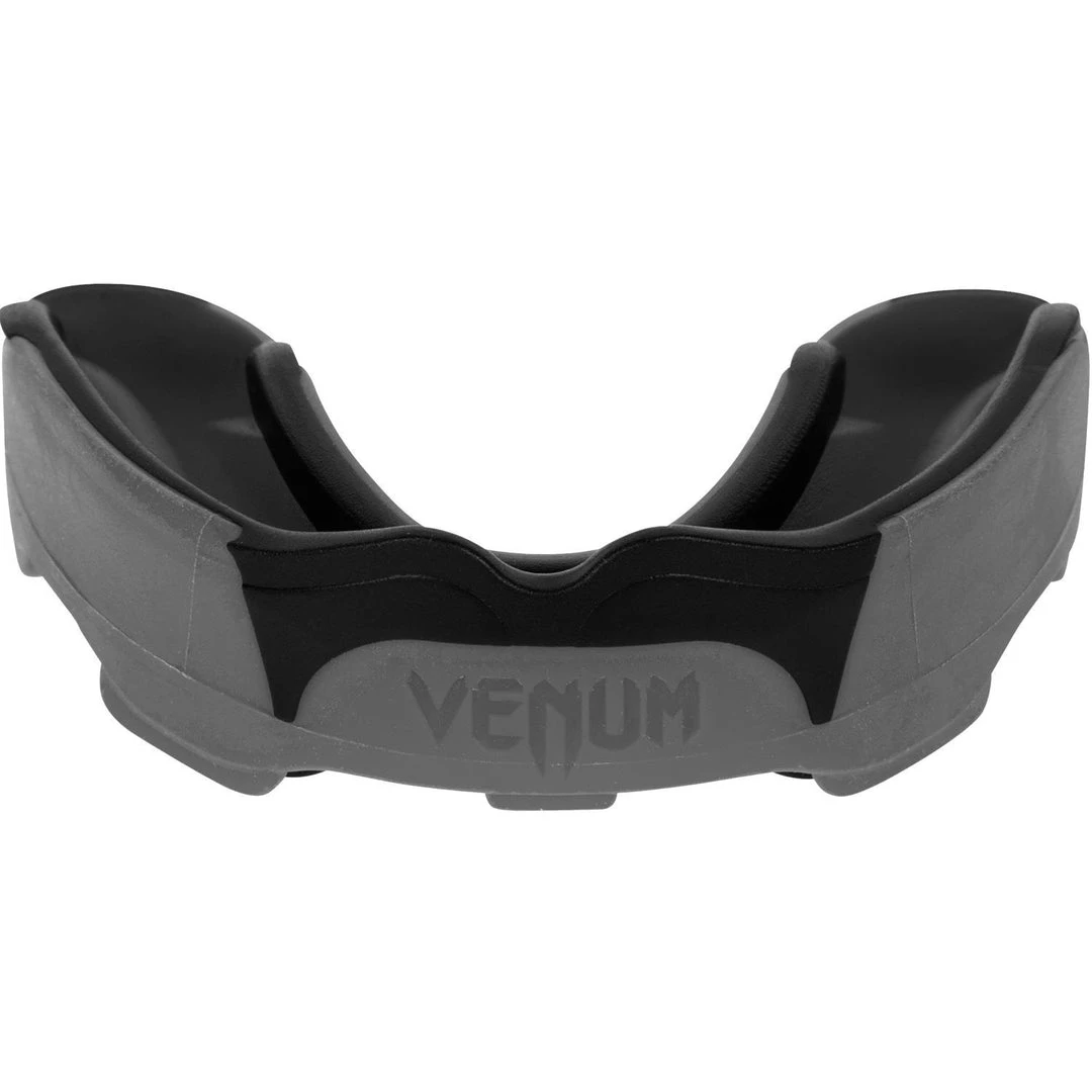Protective Gear Venum Predator Mouthguard